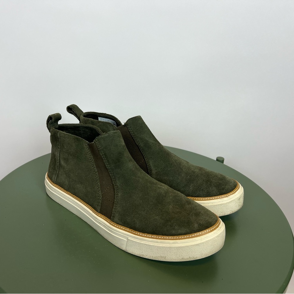 NEW TOMS Bryce Olive Suede Slip On Sneakers Womens Shoes Size 8.5